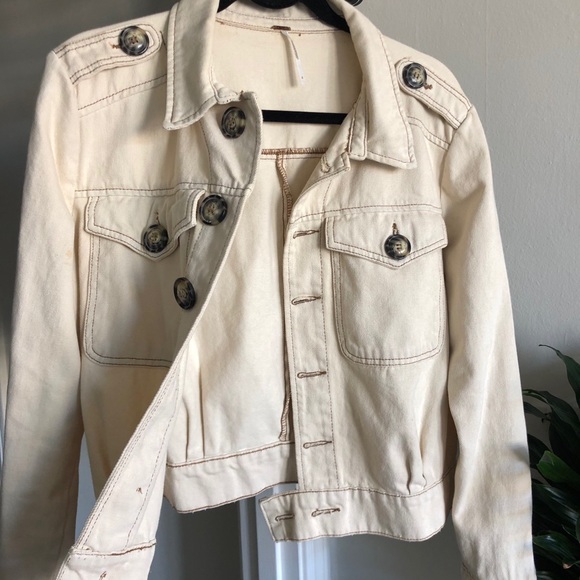 Free People - Picture 4 of 5